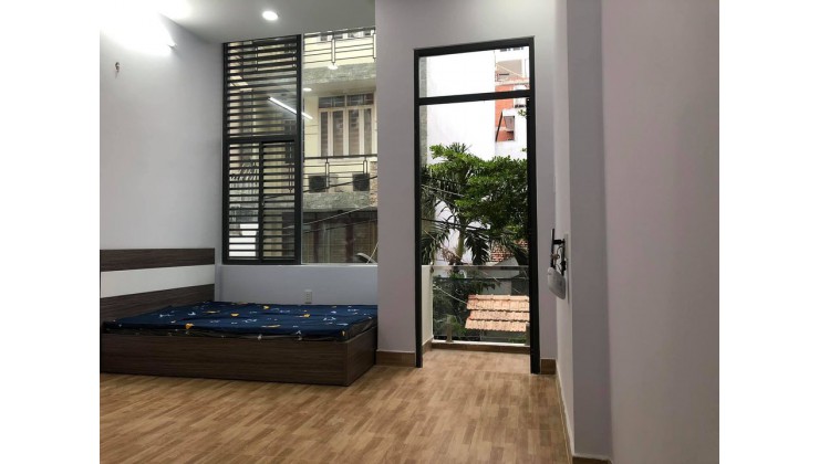 97 Bán nhà 5 tầng đường Cây Trâm, 4 PN, Dtsd 200m2 chỉ 5 tỷ 5 Thương lượng